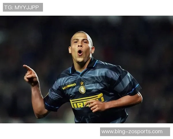 赫内斯对卡尔与梅西比较表示不满认为过于夸张